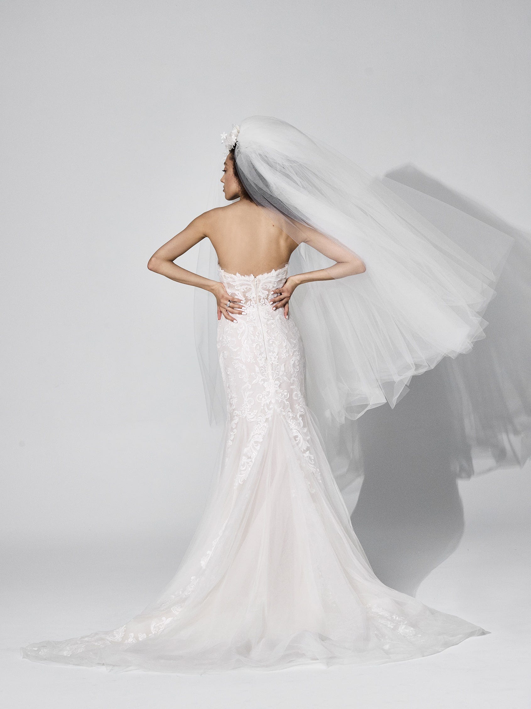 New In | Vera Wang Bride