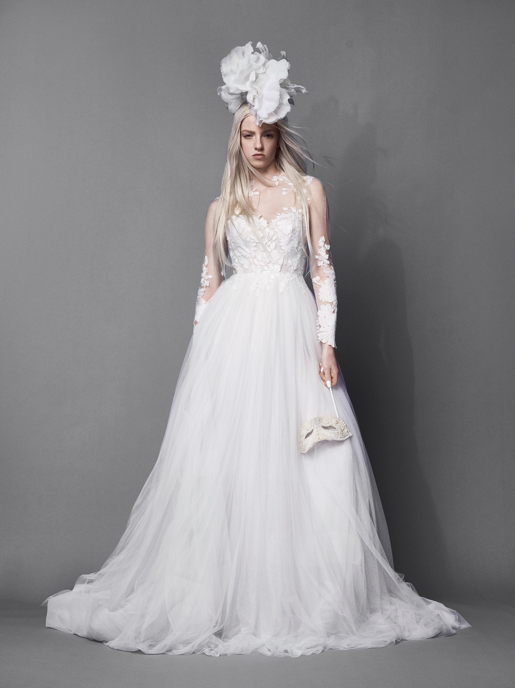 Vera Wang Luxe Le Notre Wedding Dress 8 Ivory A-line Organza Bling $8,500